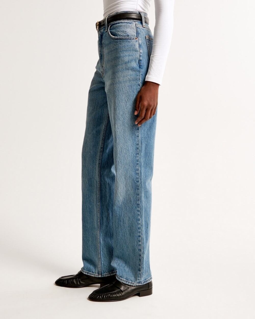 Abercrombie and Fitch Jeans for the 90s - Size 26 2R